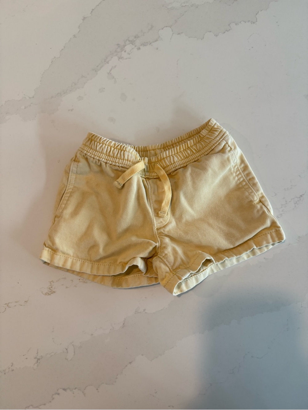 GAP kids yellow pull on shorts